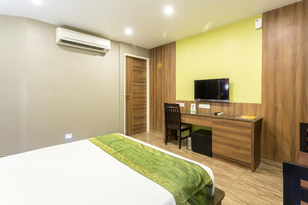 Treebo Trend Berrys Boutique Madurai Hotel Exterior photo