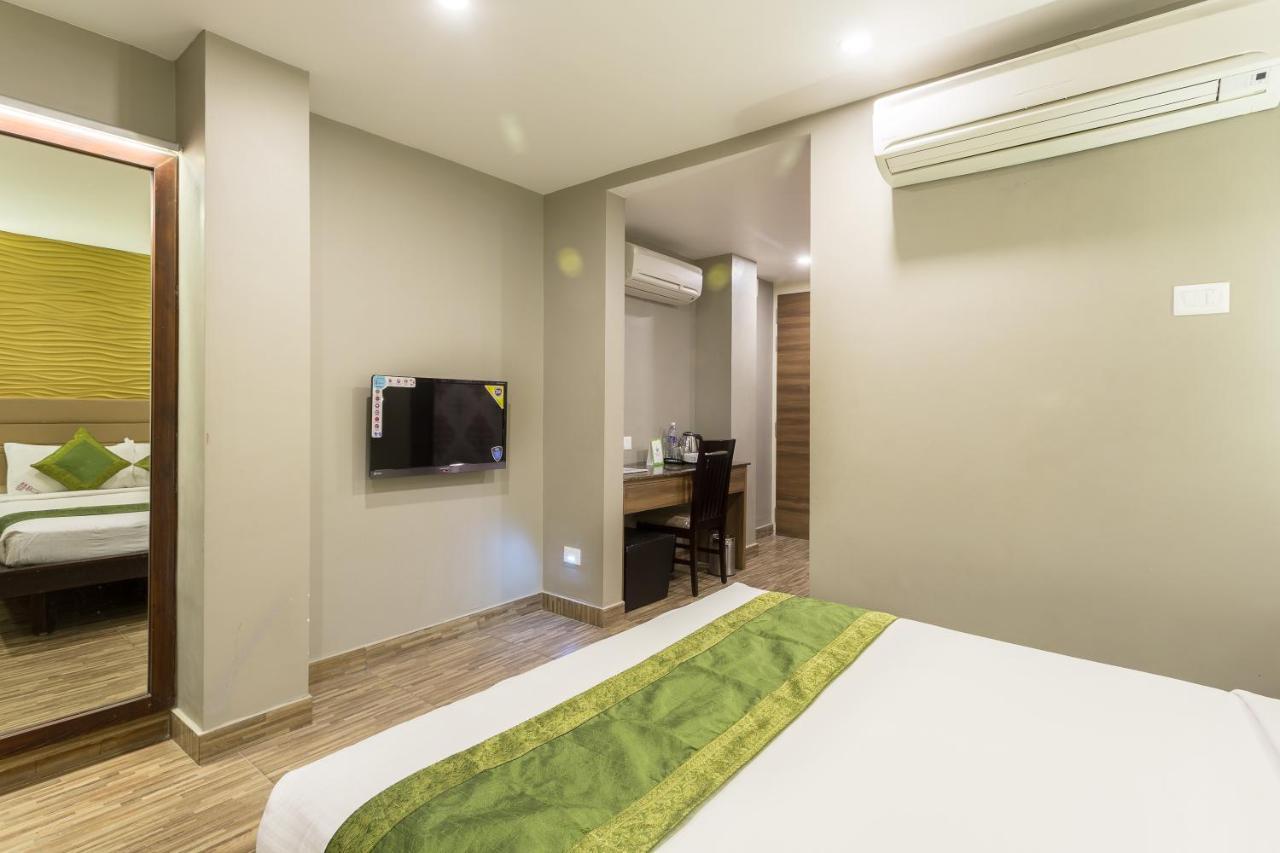 Treebo Trend Berrys Boutique Madurai Hotel Exterior photo