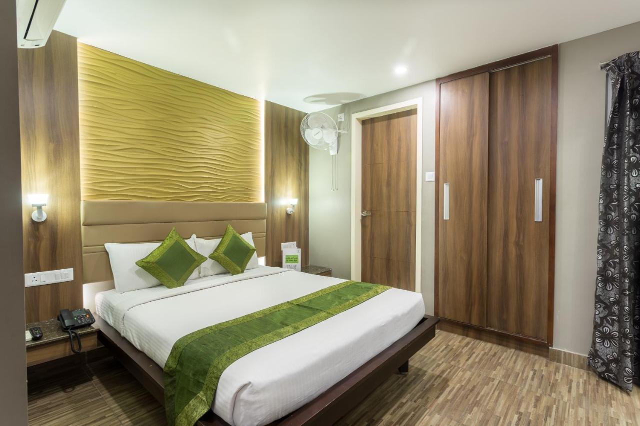 Treebo Trend Berrys Boutique Madurai Hotel Exterior photo
